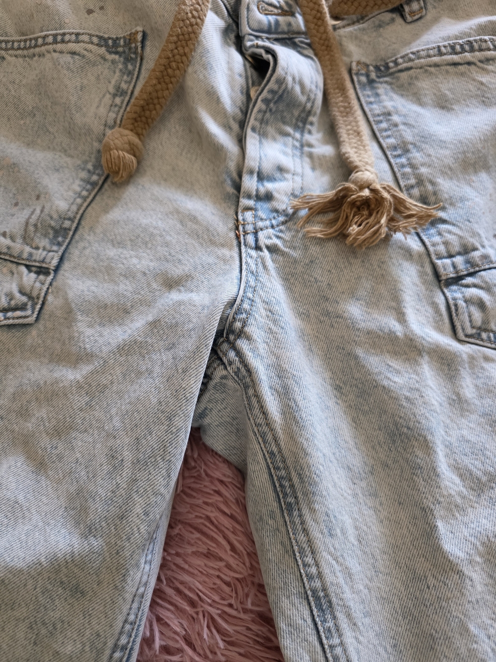 Free People Light Wash Cropped Jeans with Drawstring Moxie Jeans - Picture 2 of 6